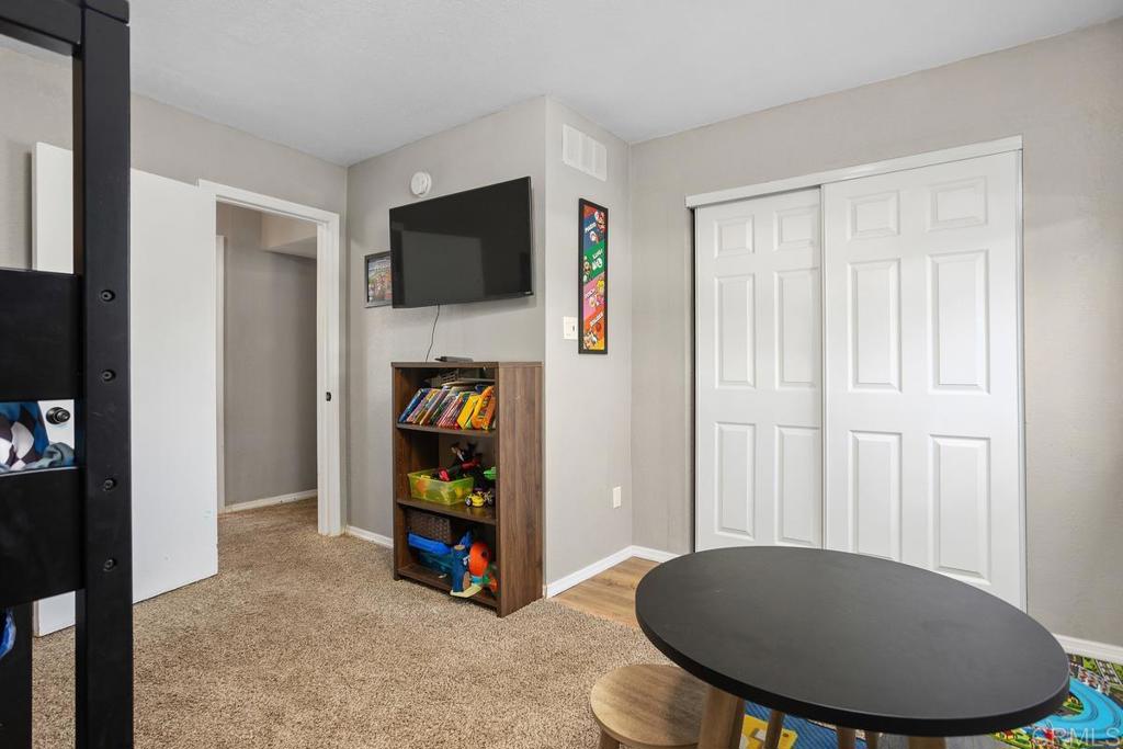 1341 Boyle Avenue, A And B Property Photo 36