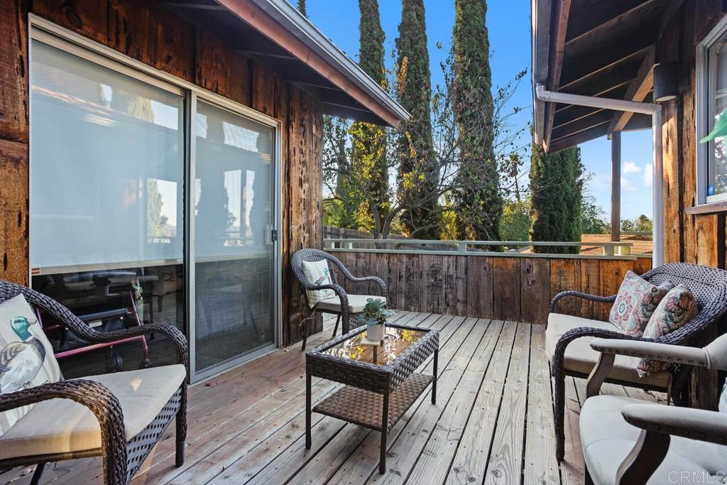 1341 Boyle Avenue, A And B Property Photo 43
