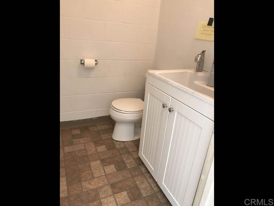 120 N Pacific Street C1 Property Photo 5