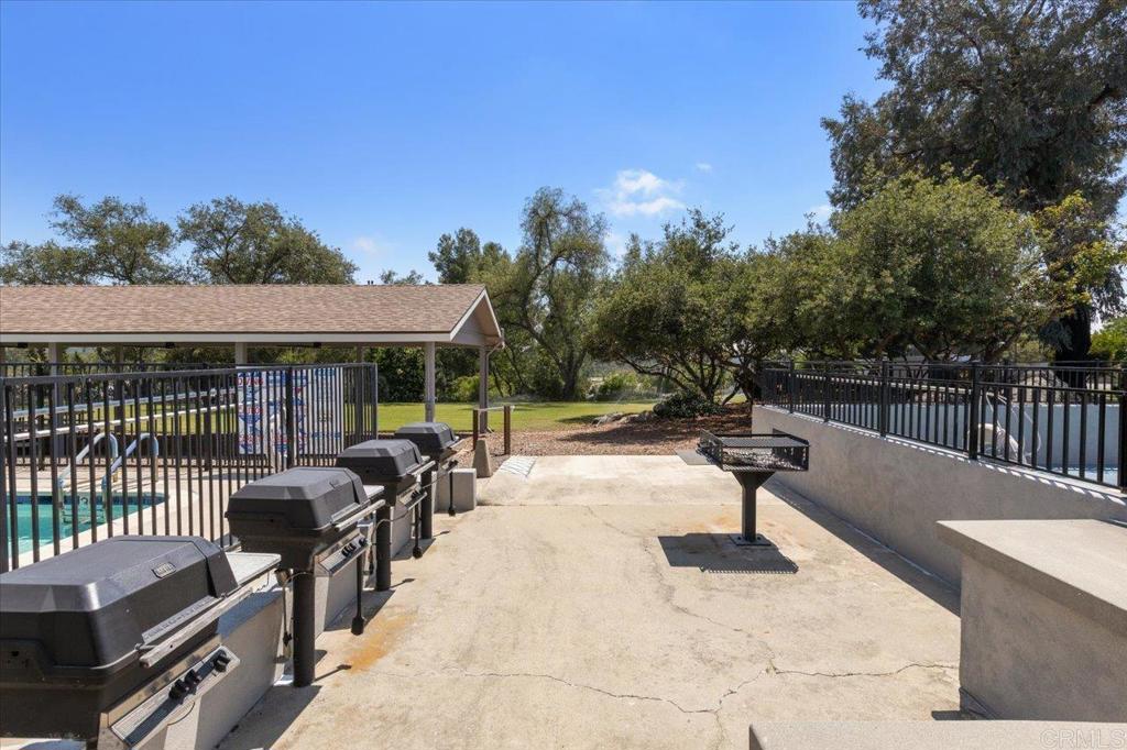 18218 Paradise Mountain Road 206 Property Photo 39