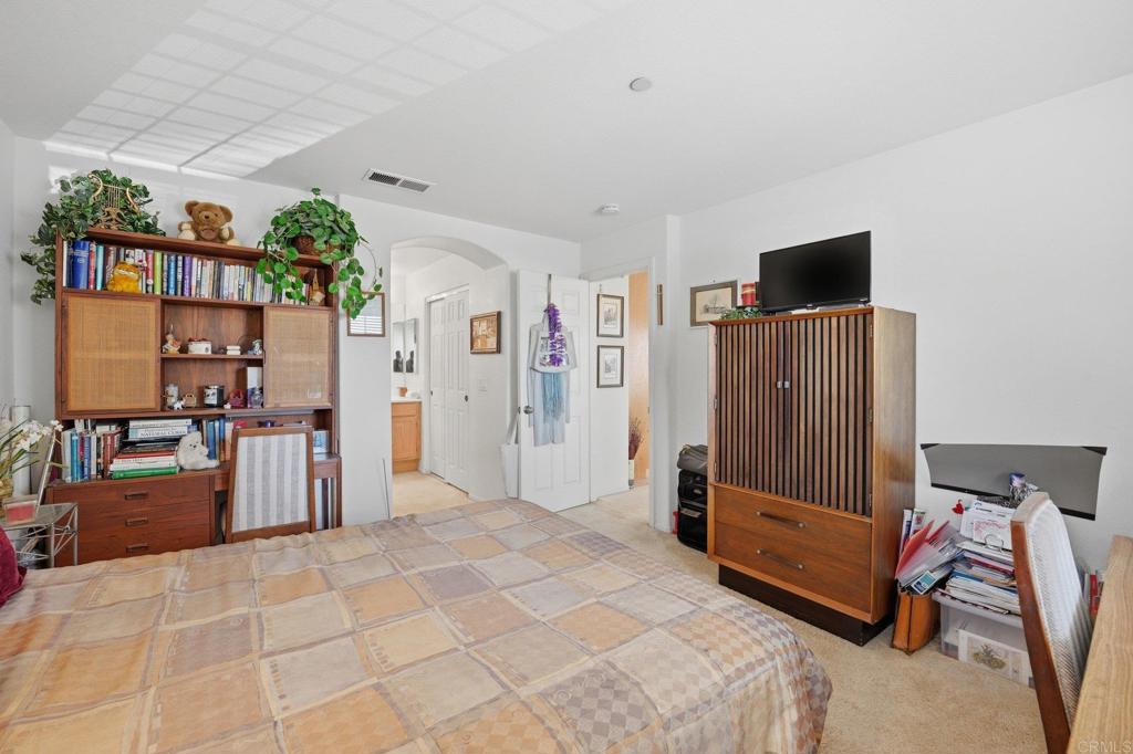 279 Trilogy Street Property Photo 11
