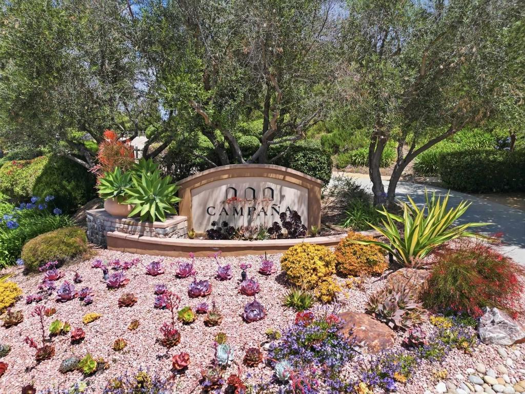 279 Trilogy Street Property Photo 18