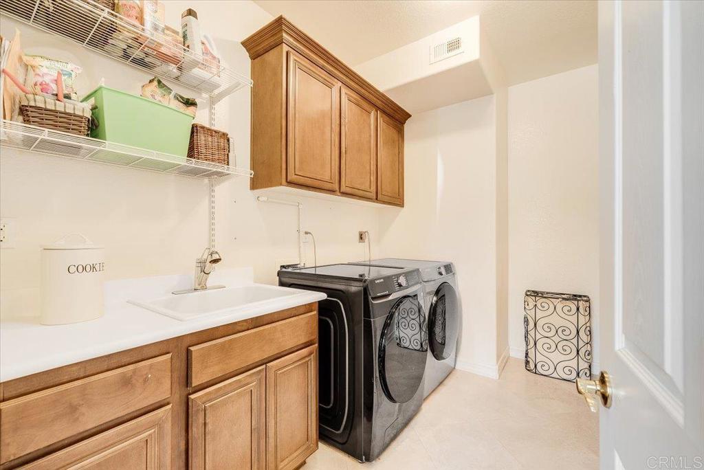 27117 Santolina Street Property Photo 27
