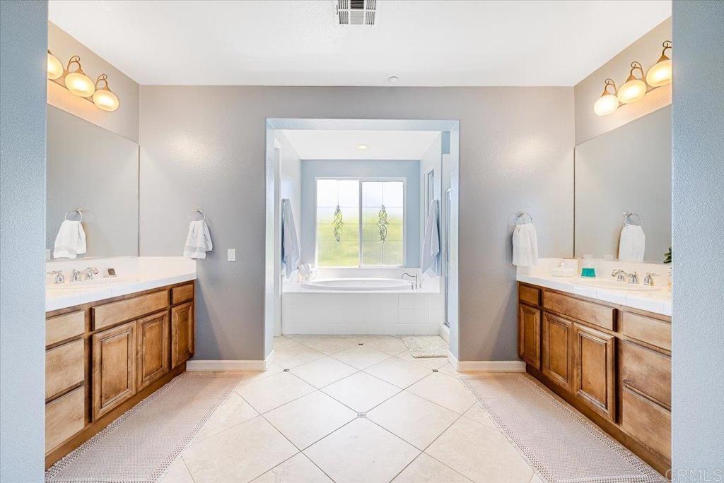27117 Santolina Street Property Photo 39