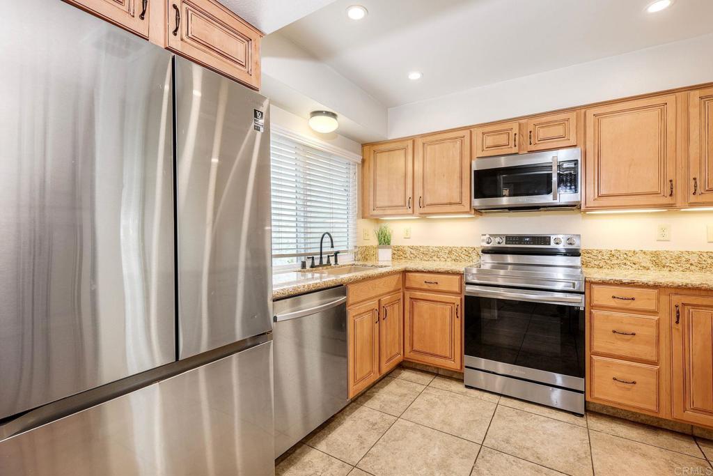 1312 Hawk Lane Property Photo 3