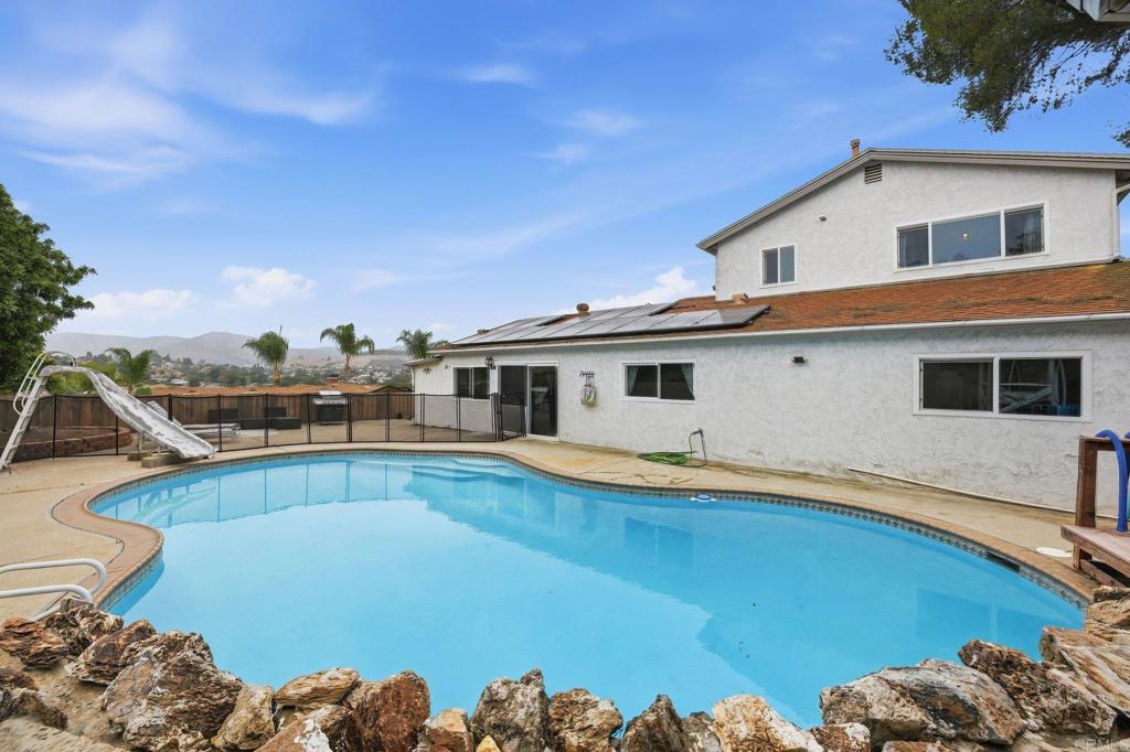 13104 Lakeview Granada Drive Property Photo 33