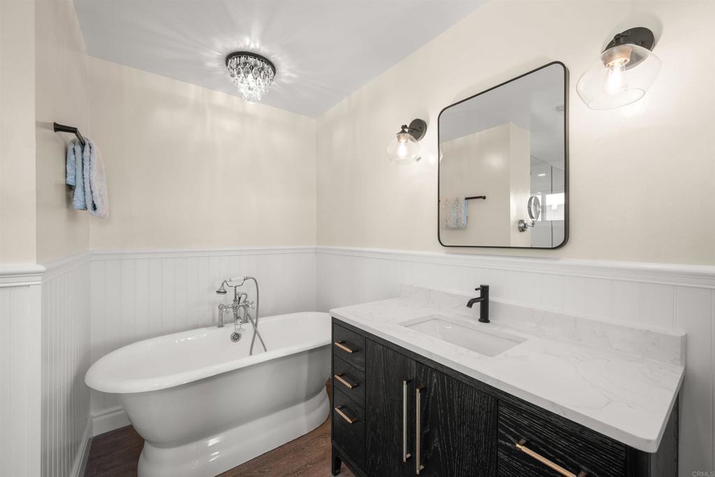 1036 Erin Drive Property Photo 13