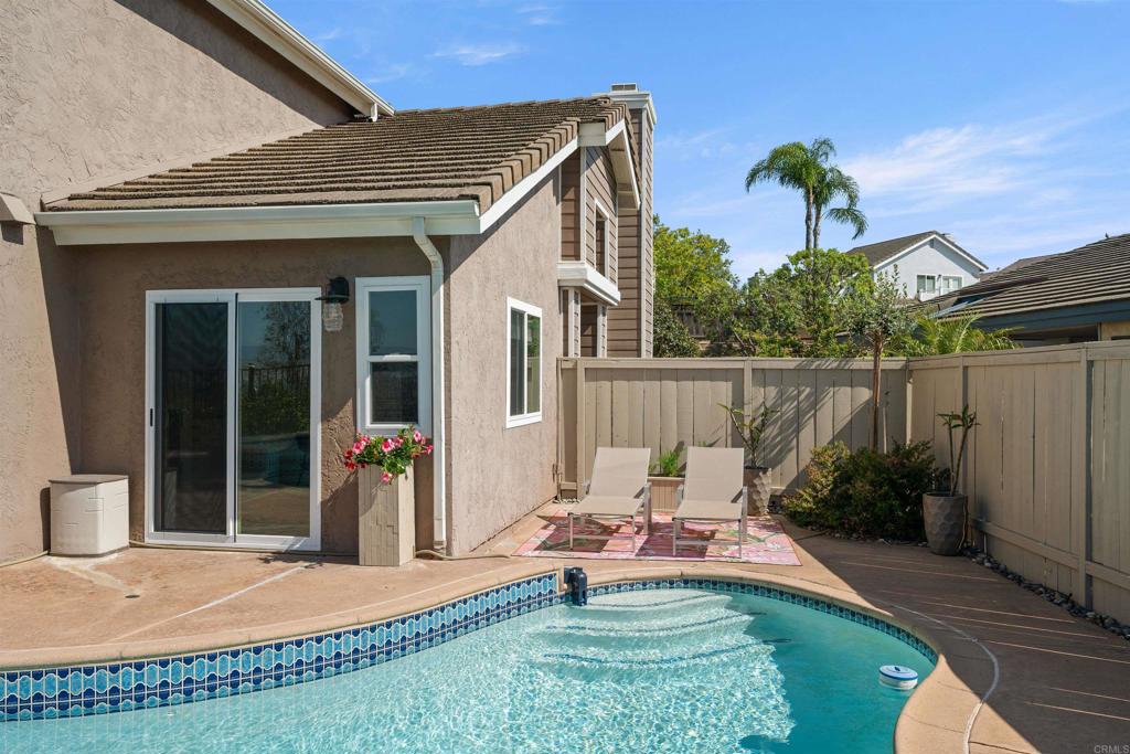 1036 Erin Drive Property Photo 35