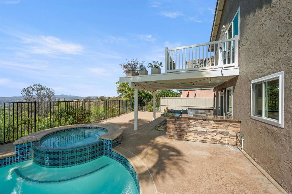 1036 Erin Drive Property Photo 38