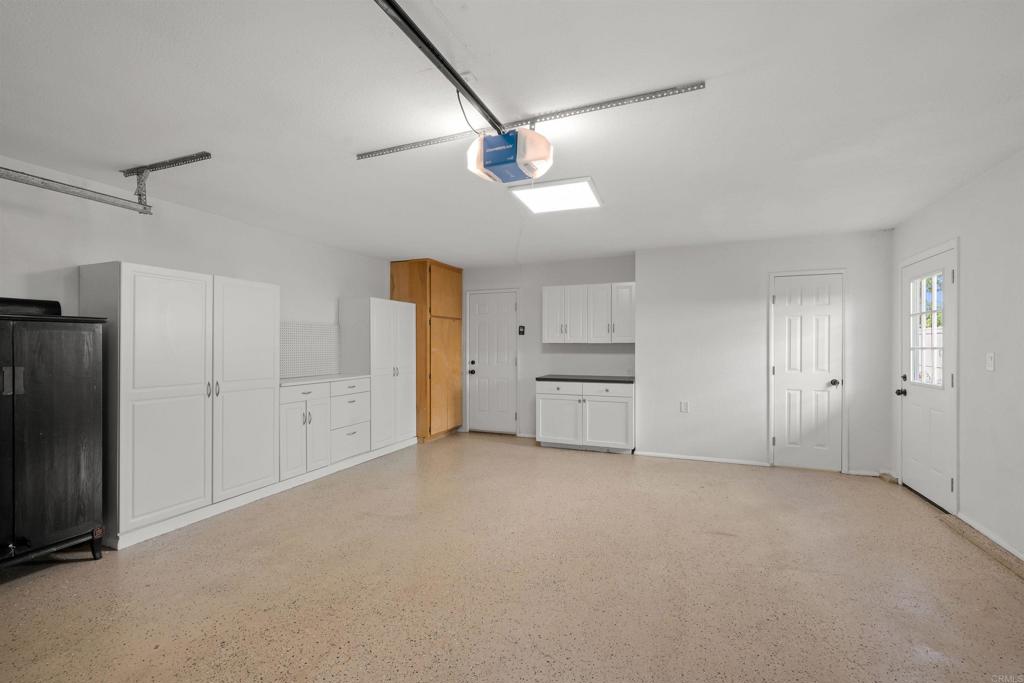 1036 Erin Drive Property Photo 46