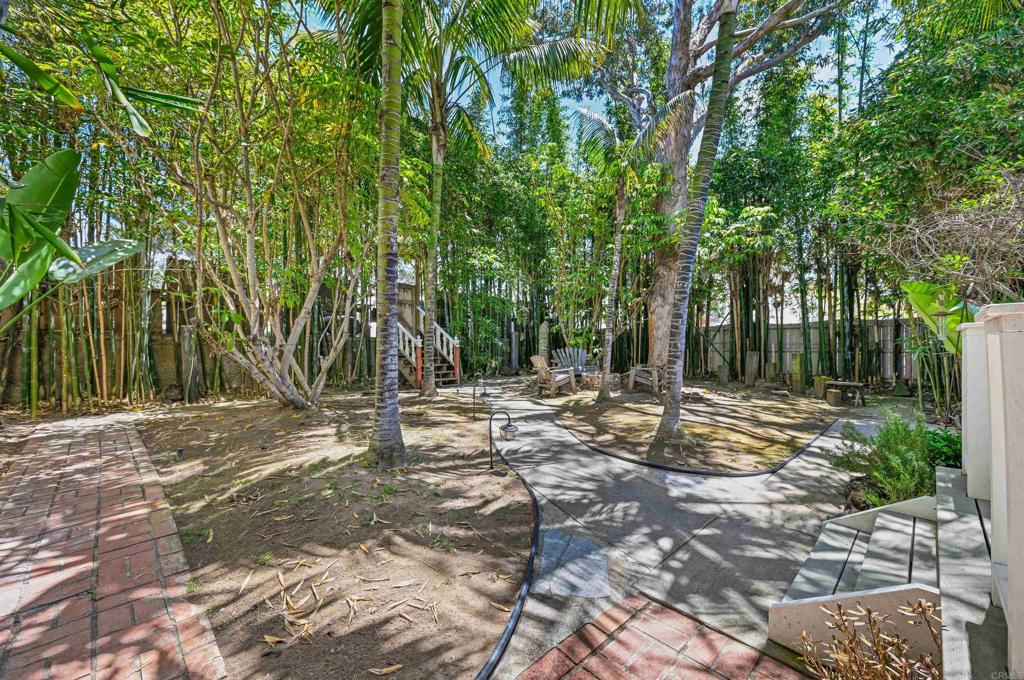 748 N Coast Highway 101 Property Photo 11