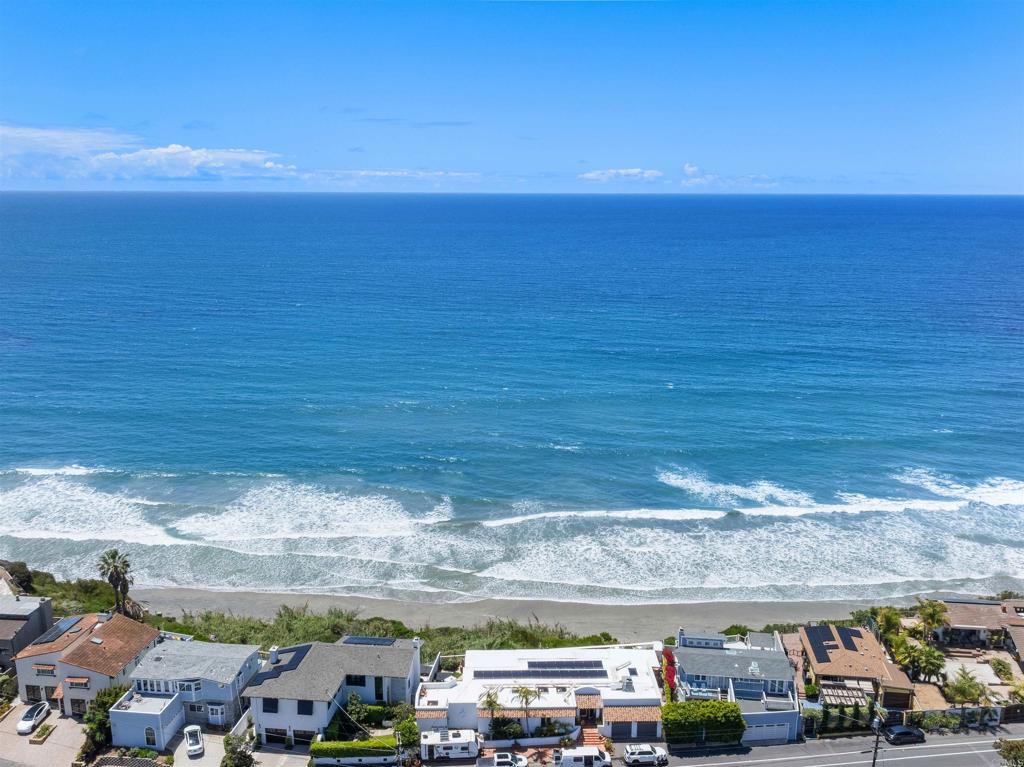 748 N Coast Highway 101 Property Photo 40