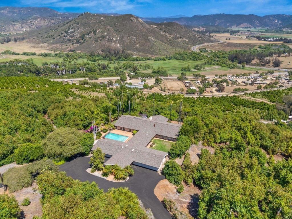 14048 San Pasqual Valley Road Property Photo