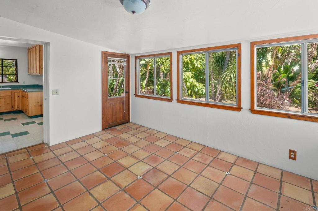 14038 San Pasqual Valley Road Property Photo 12