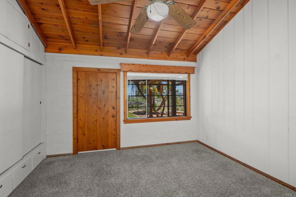 14038 San Pasqual Valley Road Property Photo 15