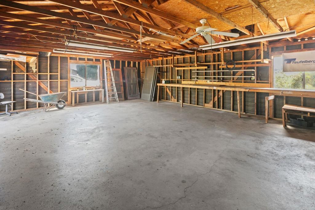 14038 San Pasqual Valley Road Property Photo 31