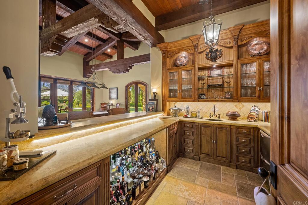 6314 El Apajo Property Photo 17