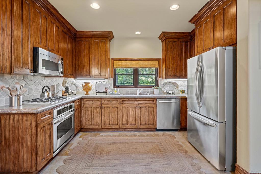 6314 El Apajo Property Photo 47