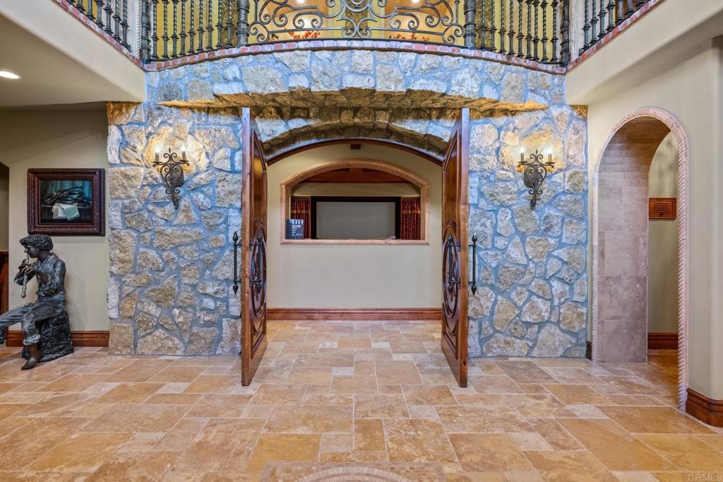 6314 El Apajo Property Photo 50