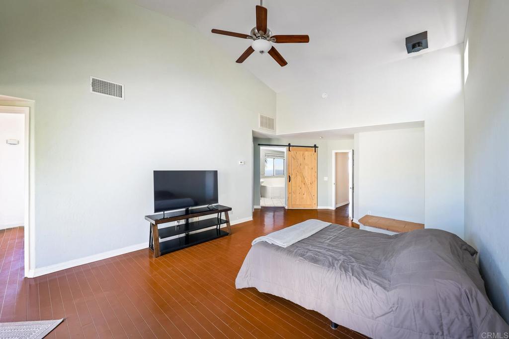31924 Calle El Potrero Property Photo 17