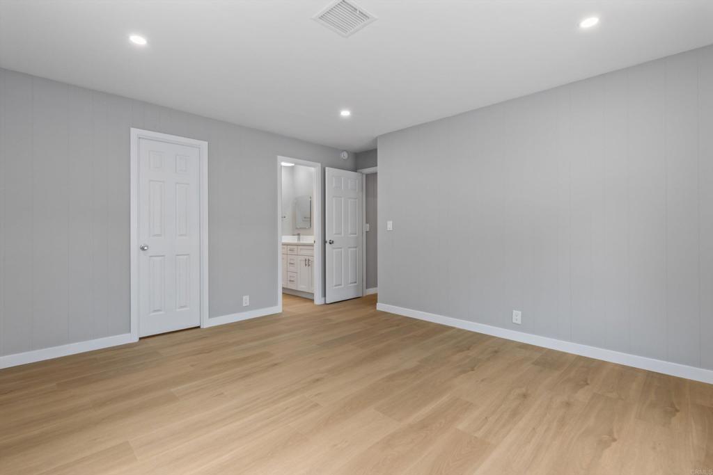 718 Sycamore Avenue 181 Property Photo 16