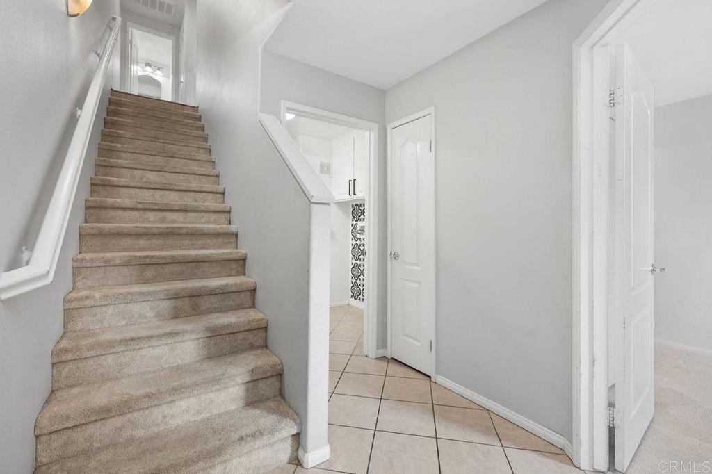 112 Via Sovana Property Photo 9