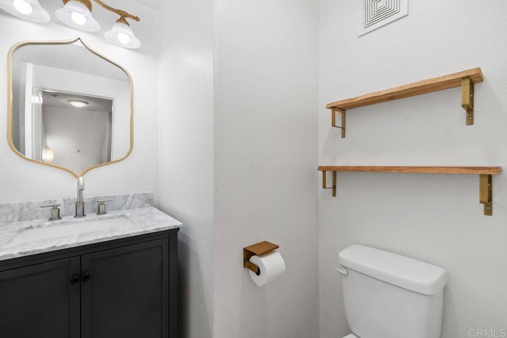 112 Via Sovana Property Photo 31