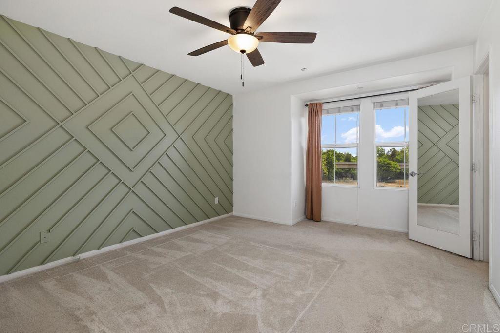 112 Via Sovana Property Photo 33