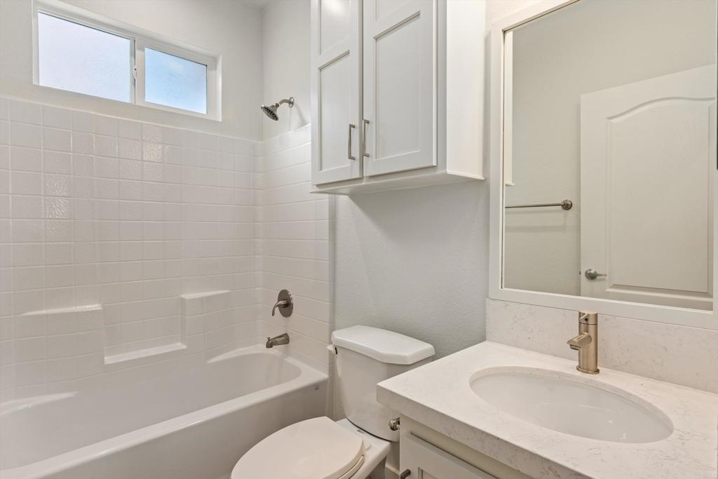 971 Borden Road 118 Property Photo 28