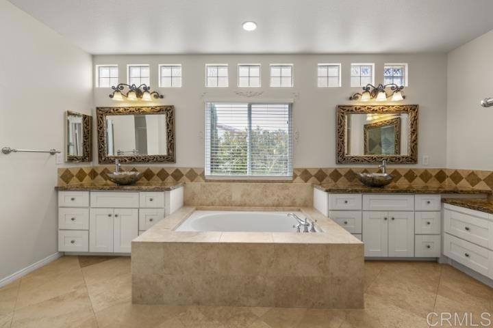 1312 Corvidae Street Property Photo 33