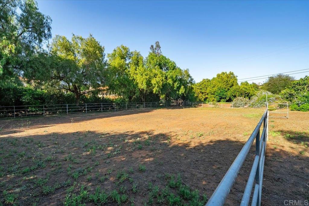 1960 Elevado Road Property Photo 63
