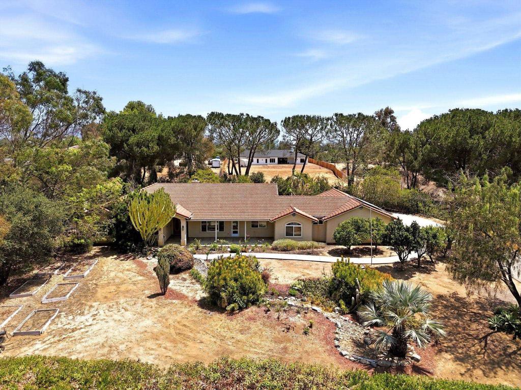 1534 Linda Street Property Photo 1