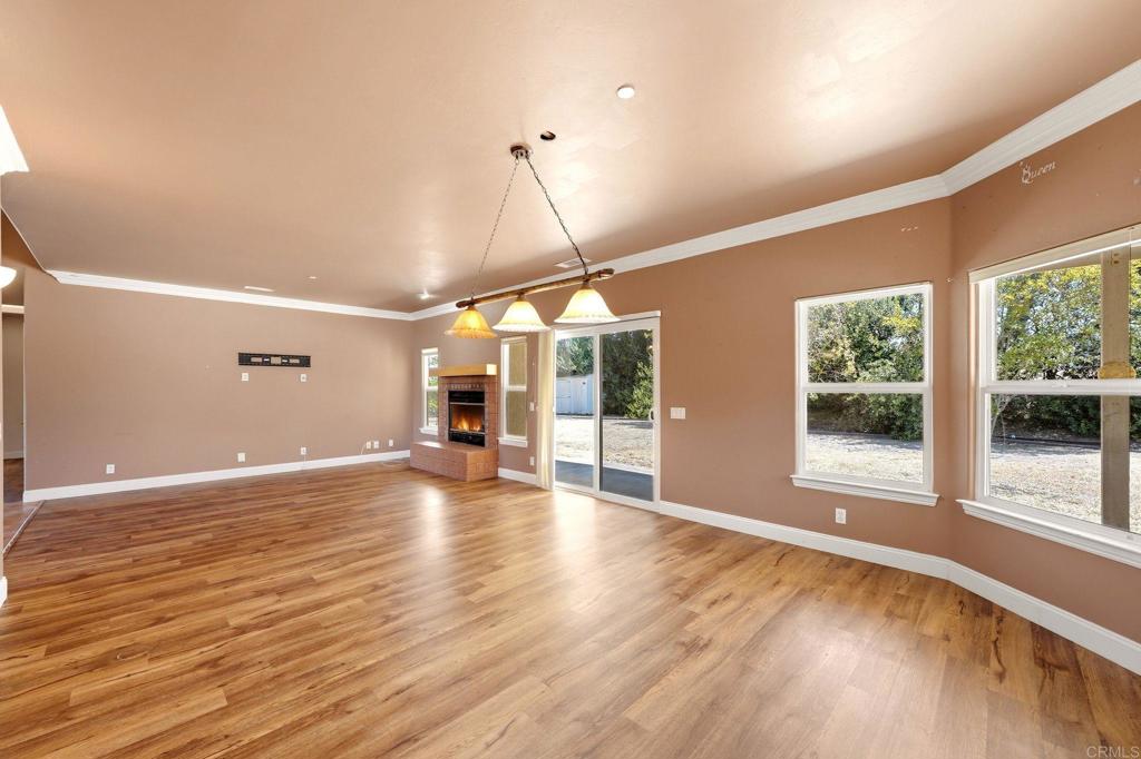 1534 Linda Street Property Photo 13