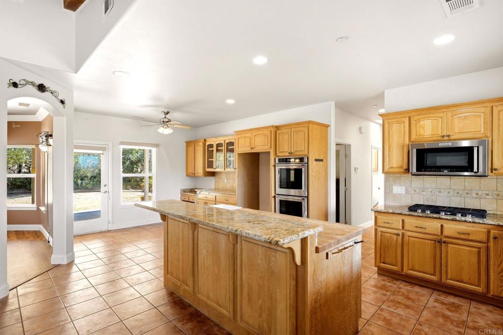 1534 Linda Street Property Photo 24