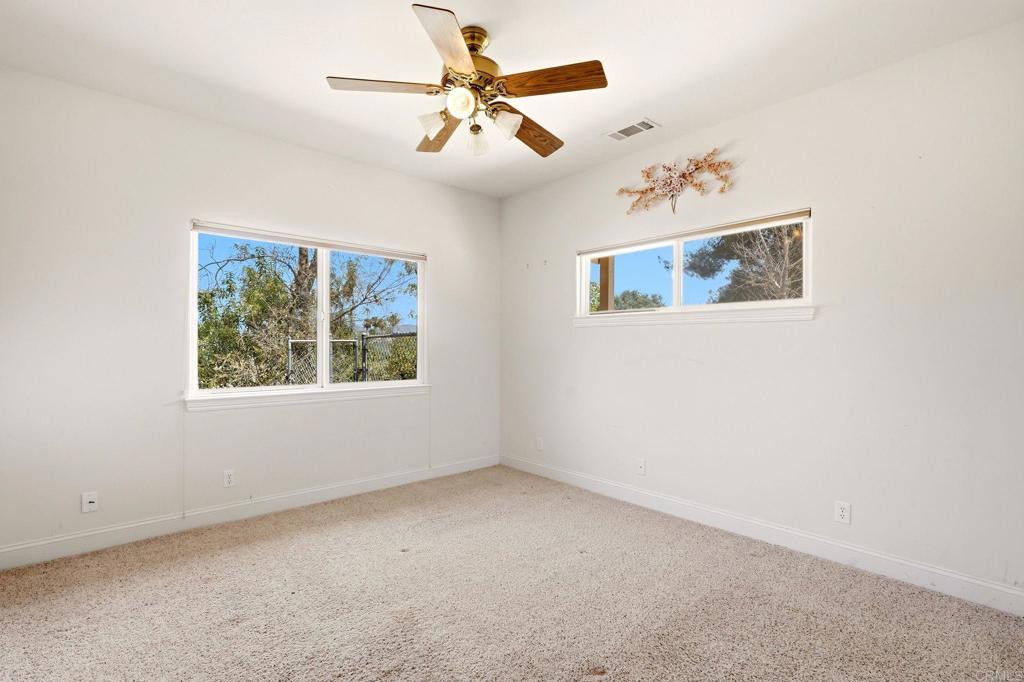 1534 Linda Street Property Photo 29