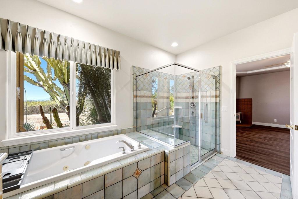 1534 Linda Street Property Photo 36