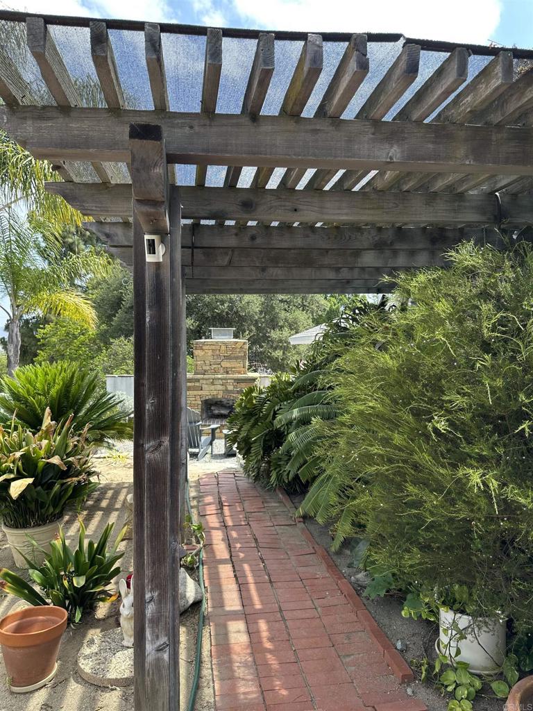 1001 Riverview Drive Property Photo 36