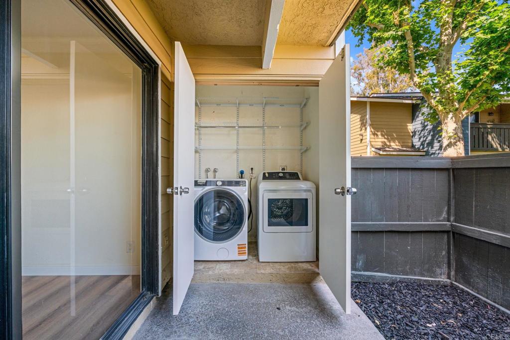 3535 Banbury Dr 65 Property Photo 26
