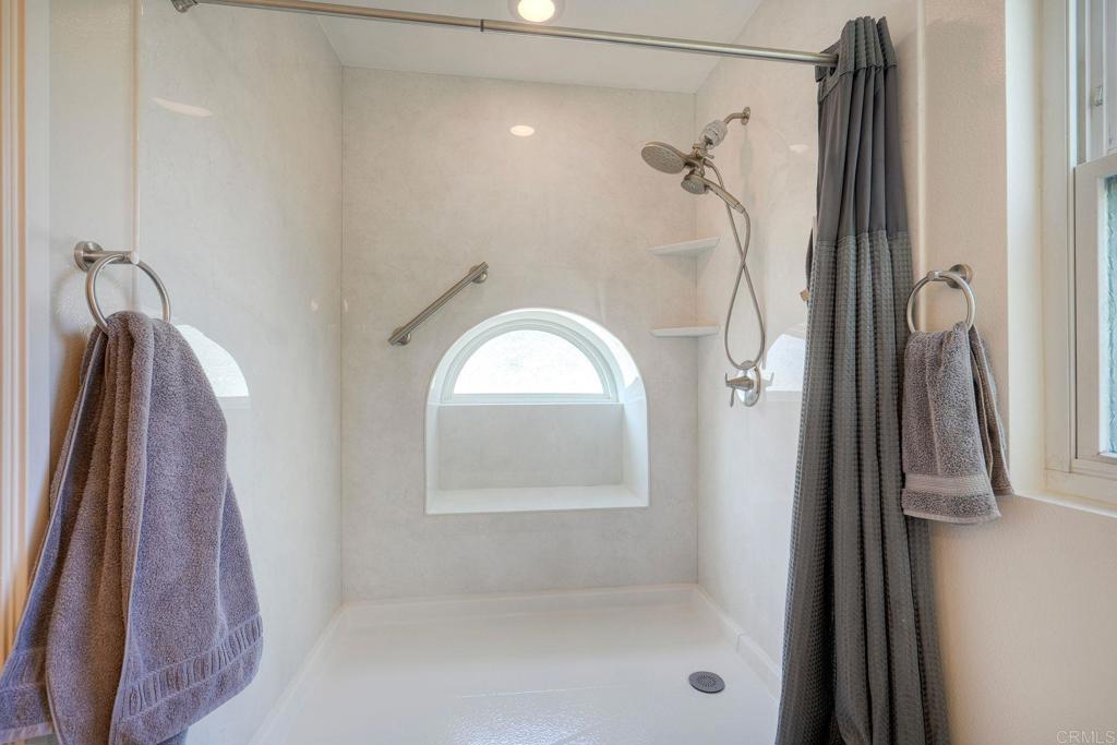 13639 Freeport Road Property Photo 25