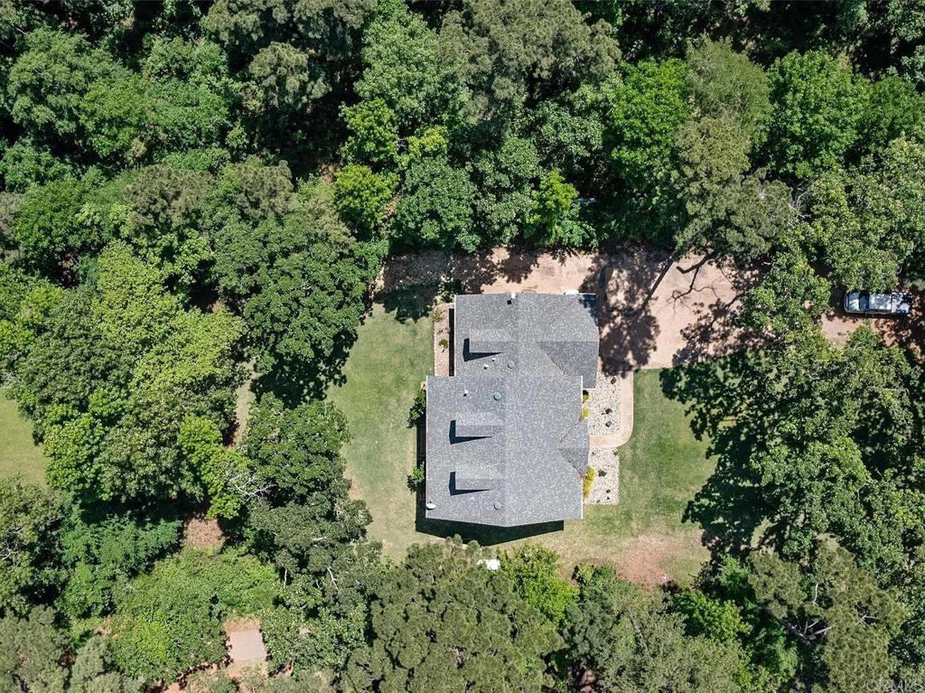 590 Shoreline Drive Property Photo 43