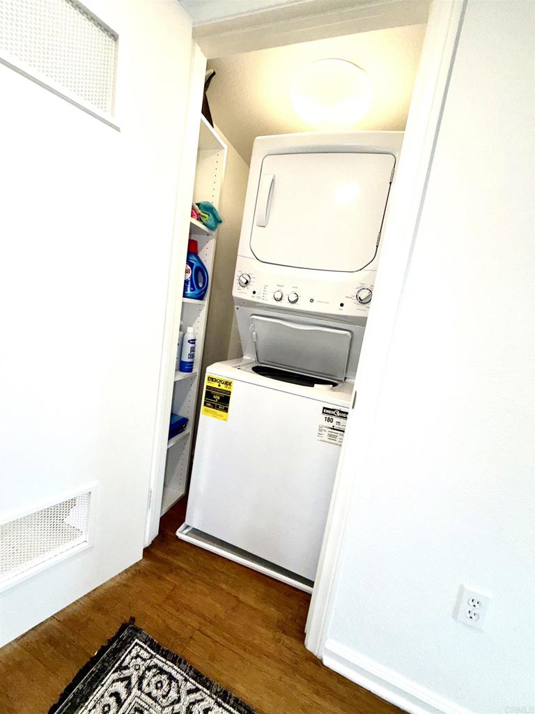 687 S Coast Highway 101 308 Property Photo 10