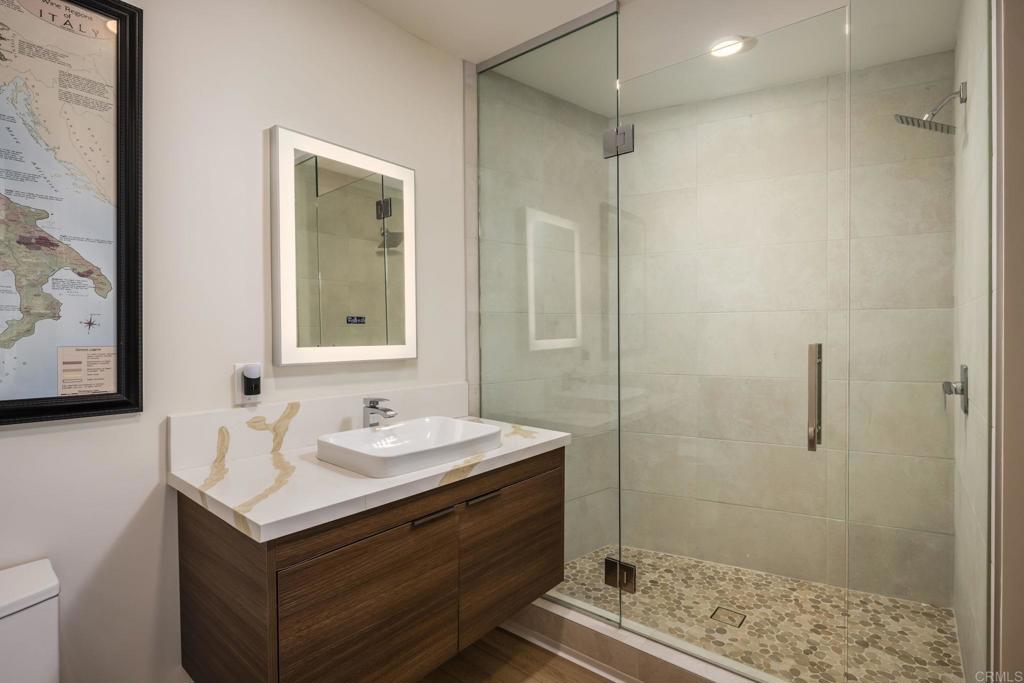 2501 State Street 306 Property Photo 19