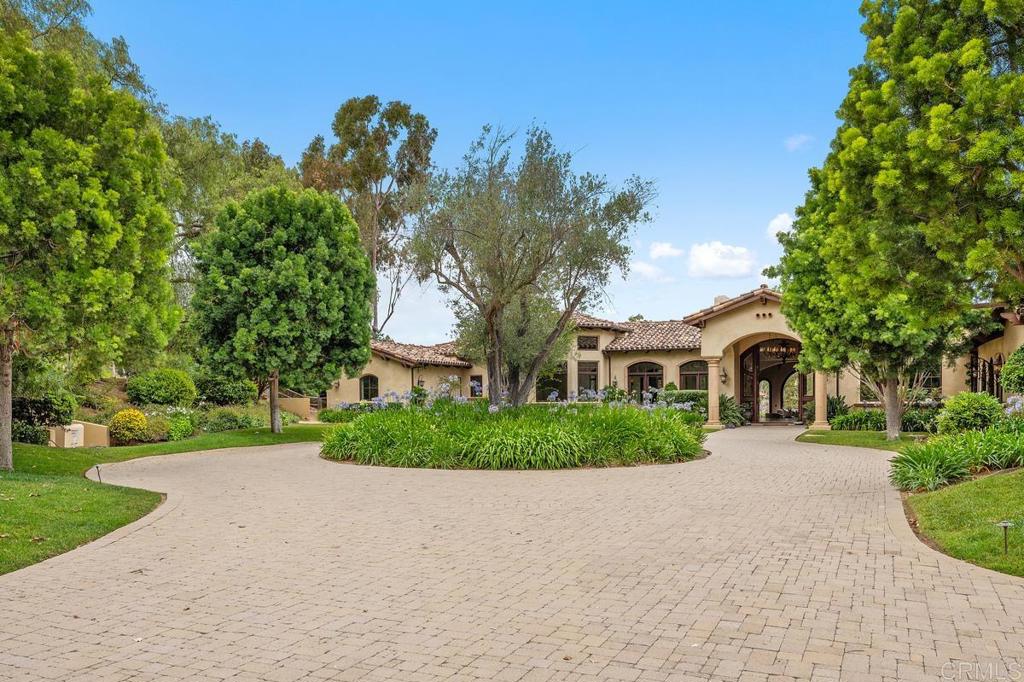 7090 Via Guadalupe Property Photo 4