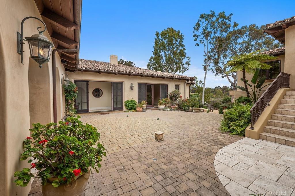 7090 Via Guadalupe Property Photo 29