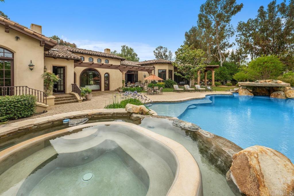 7090 Via Guadalupe Property Photo 38