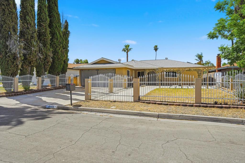 40889 Lela May Avenue Property Photo 1