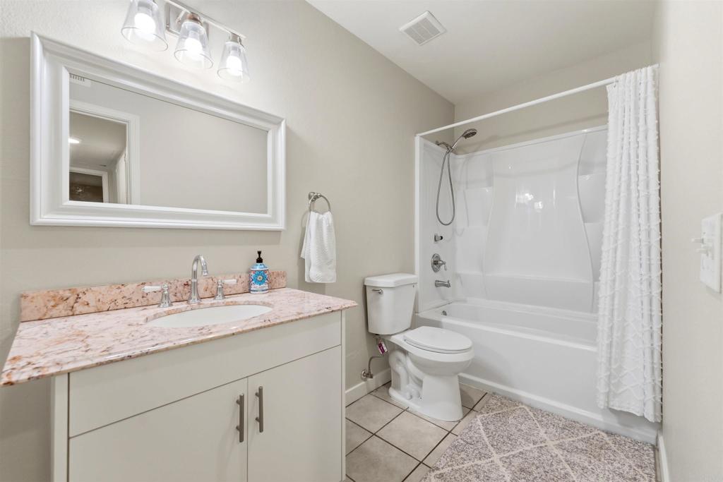 1811 E Grand Avenue 178 Property Photo 10