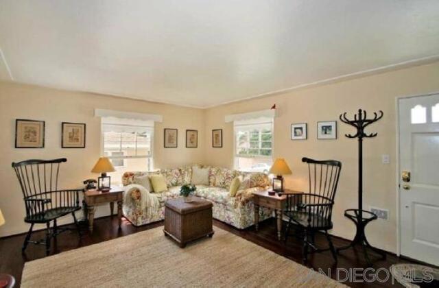 307 Rosemont Property Photo 3