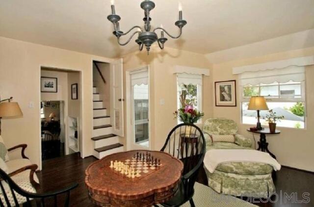 307 Rosemont Property Photo 9