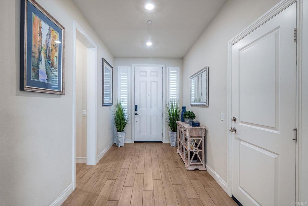 2071 Wagon Wheel Court Property Photo 6